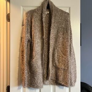 Fuzzy cardigan with pockets